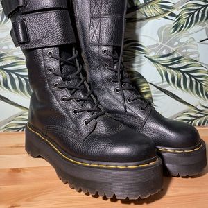 Dr Martens combat boots size 8 ladies platform super high